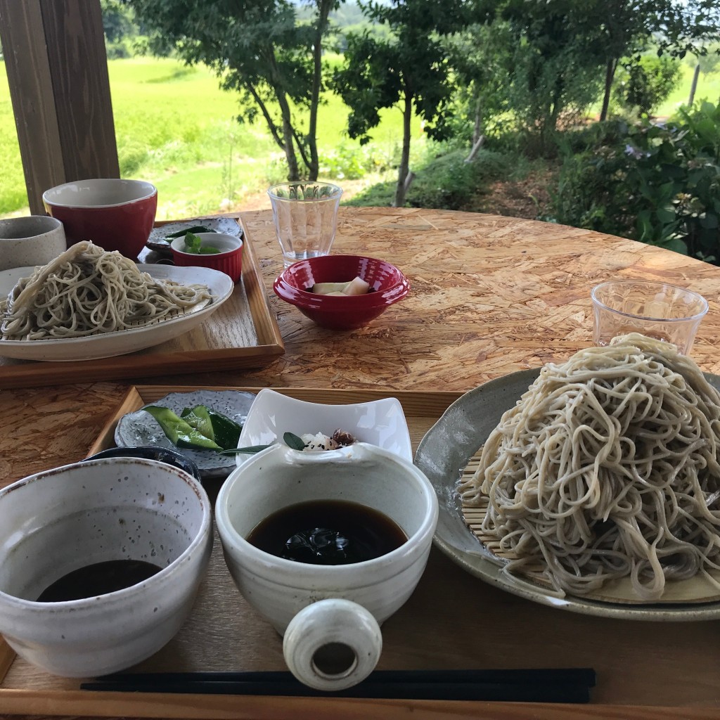 実際訪問したユーザーが直接撮影して投稿した滋野甲そば自然の恵みそばと、カフェ 凱の写真