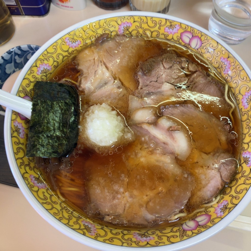 ユーザーが投稿したロースチャーシュー麺 大 + 煮卵の写真 - 実際訪問したユーザーが直接撮影して投稿した子安町ラーメン専門店タンタンの写真