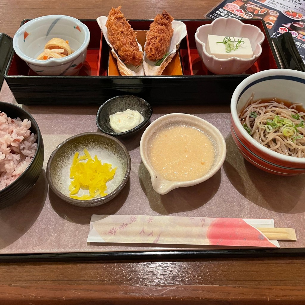 ユーザーが投稿したとろろ 牡蠣御膳の写真 - 実際訪問したユーザーが直接撮影して投稿した香西本町中華料理かんざし イオンモール高松店の写真