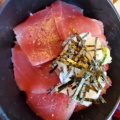 まぐろ鉄火丼定食 - 実際訪問したユーザーが直接撮影して投稿した大島町定食屋鮒元 太田店の写真のメニュー情報