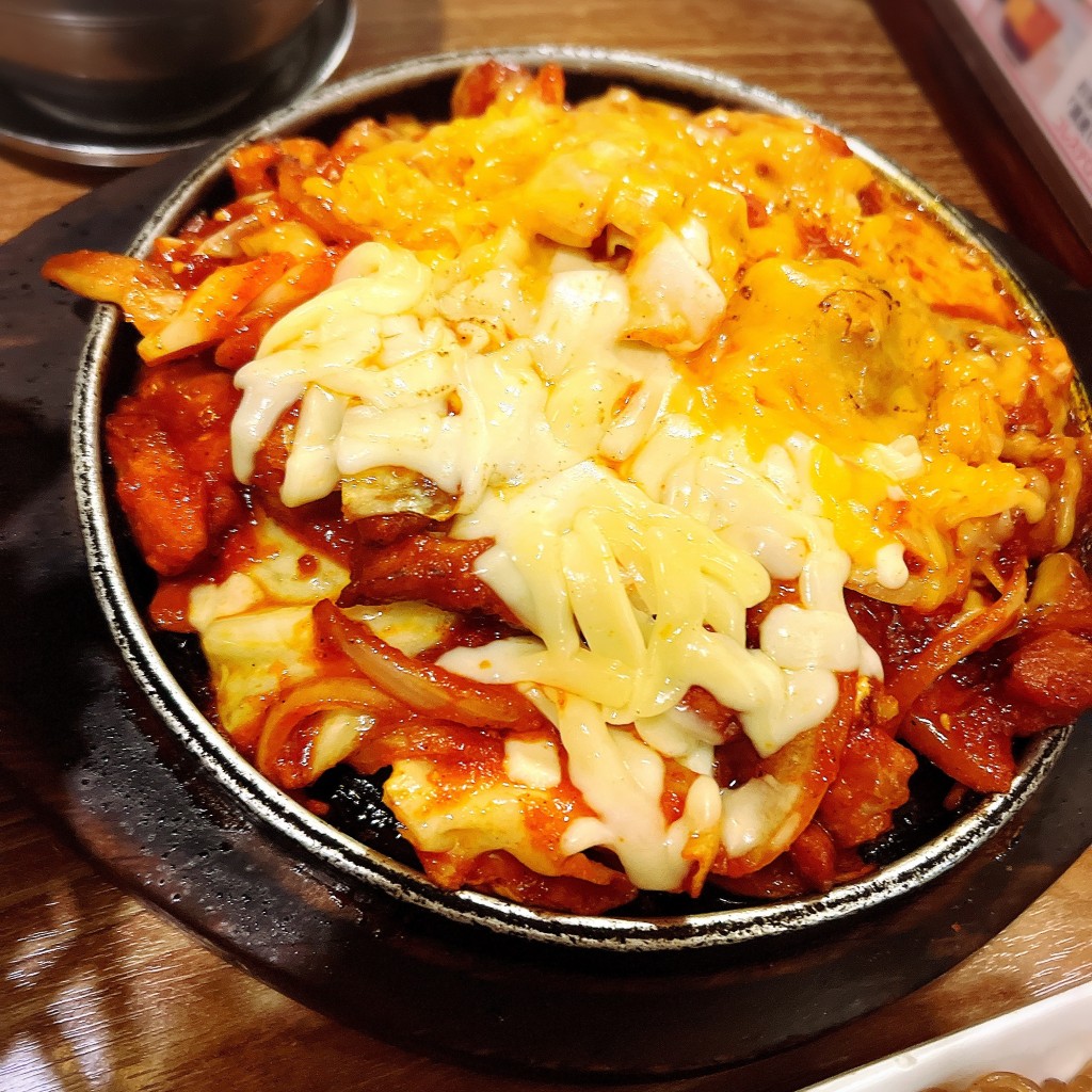 ユーザーが投稿した鉄板トリ炒め定食の写真 - 実際訪問したユーザーが直接撮影して投稿した落合韓国料理韓国家庭料理ジャンモ ココリア多摩センター店の写真