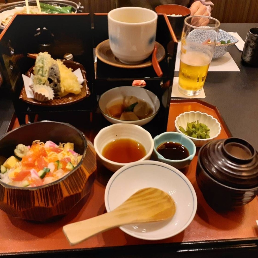 ユーザーが投稿したちらし膳の写真 - 実際訪問したユーザーが直接撮影して投稿した高輪和食 / 日本料理つきじ植むら ウィング高輪店の写真