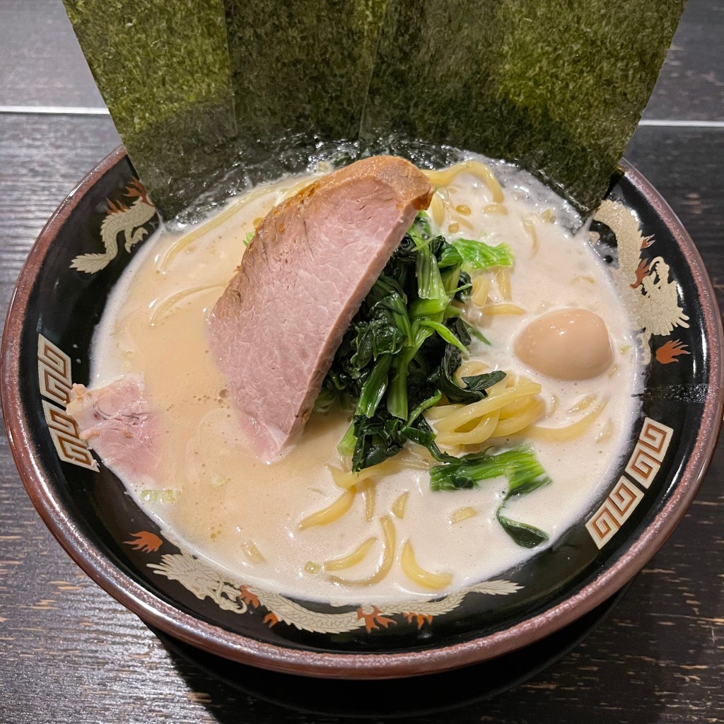 ユーザーが投稿した濃厚とんこつラーメン 醤油の写真 - 実際訪問したユーザーが直接撮影して投稿した瓦屋町ラーメン / つけ麺ラーメン神山の写真