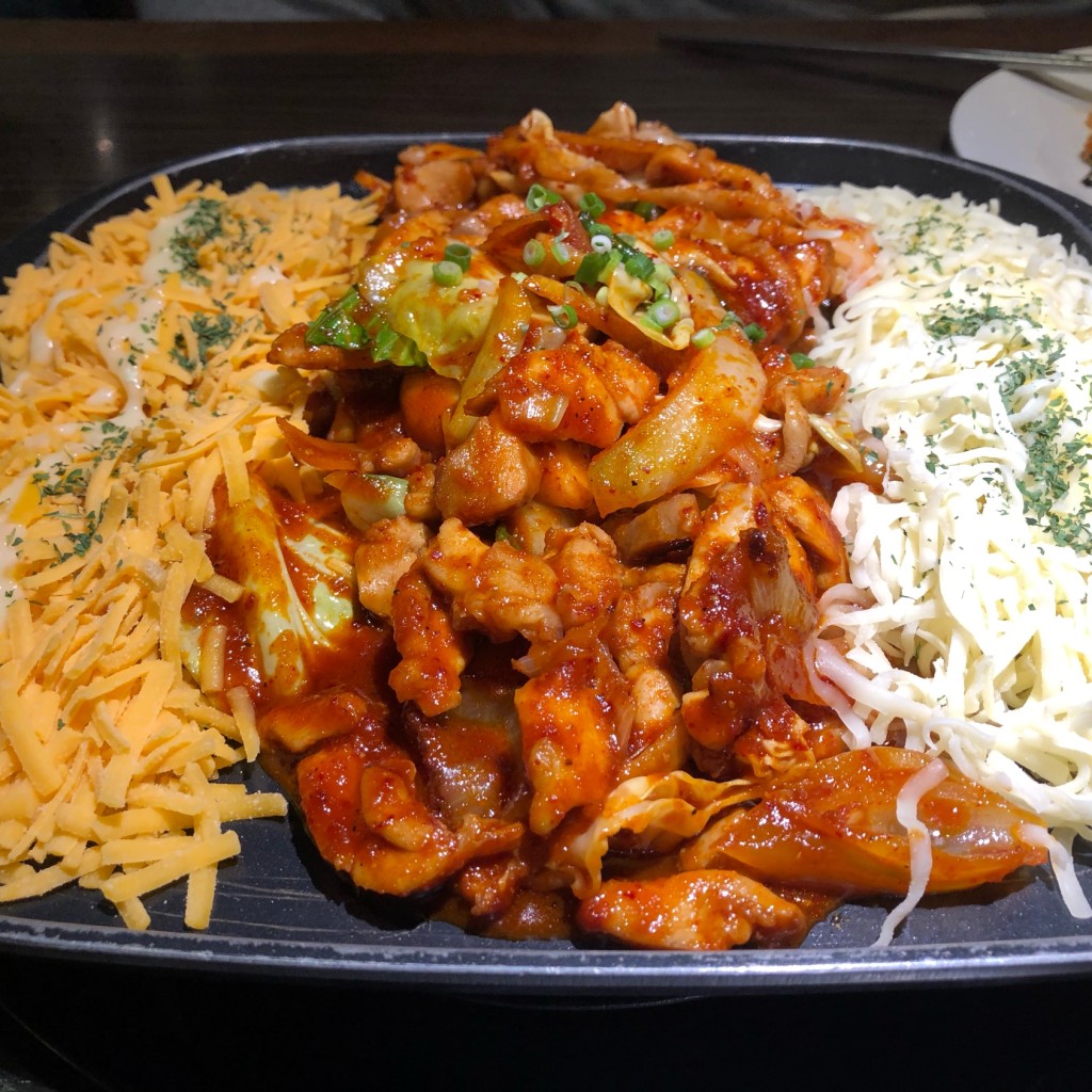 ユーザーが投稿したランチビッフェ チーズダッカルビ食べ放題の写真 - 実際訪問したユーザーが直接撮影して投稿した大久保韓国料理プングム フレッシュ店の写真