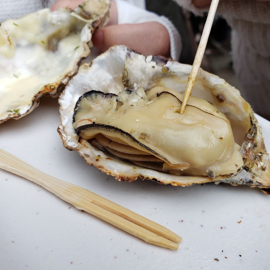 ユーザーが投稿した焼き牡蠣の写真 - 実際訪問したユーザーが直接撮影して投稿した宮島町居酒屋かきふくまるの写真