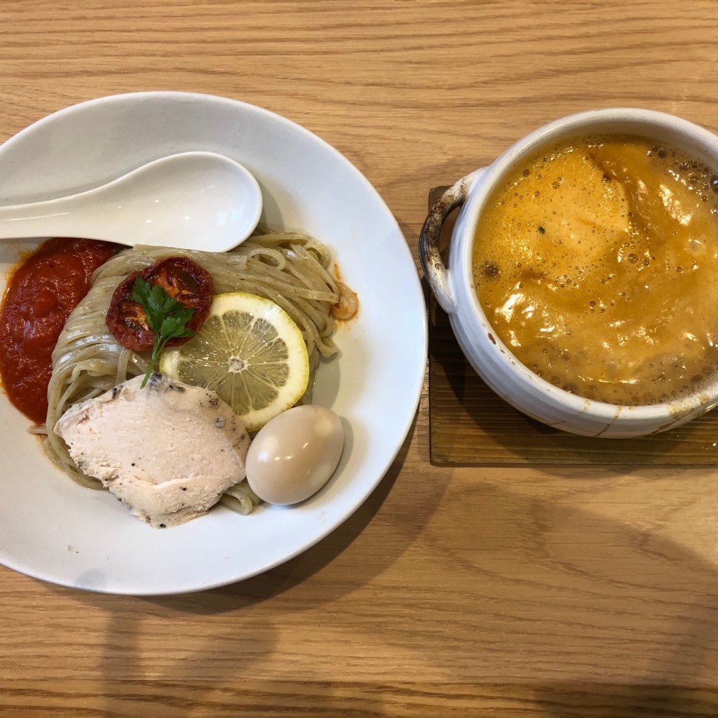 ユーザーが投稿した味玉濃厚海老つけ麺の写真 - 実際訪問したユーザーが直接撮影して投稿した国吉田ラーメン専門店麺や厨の写真