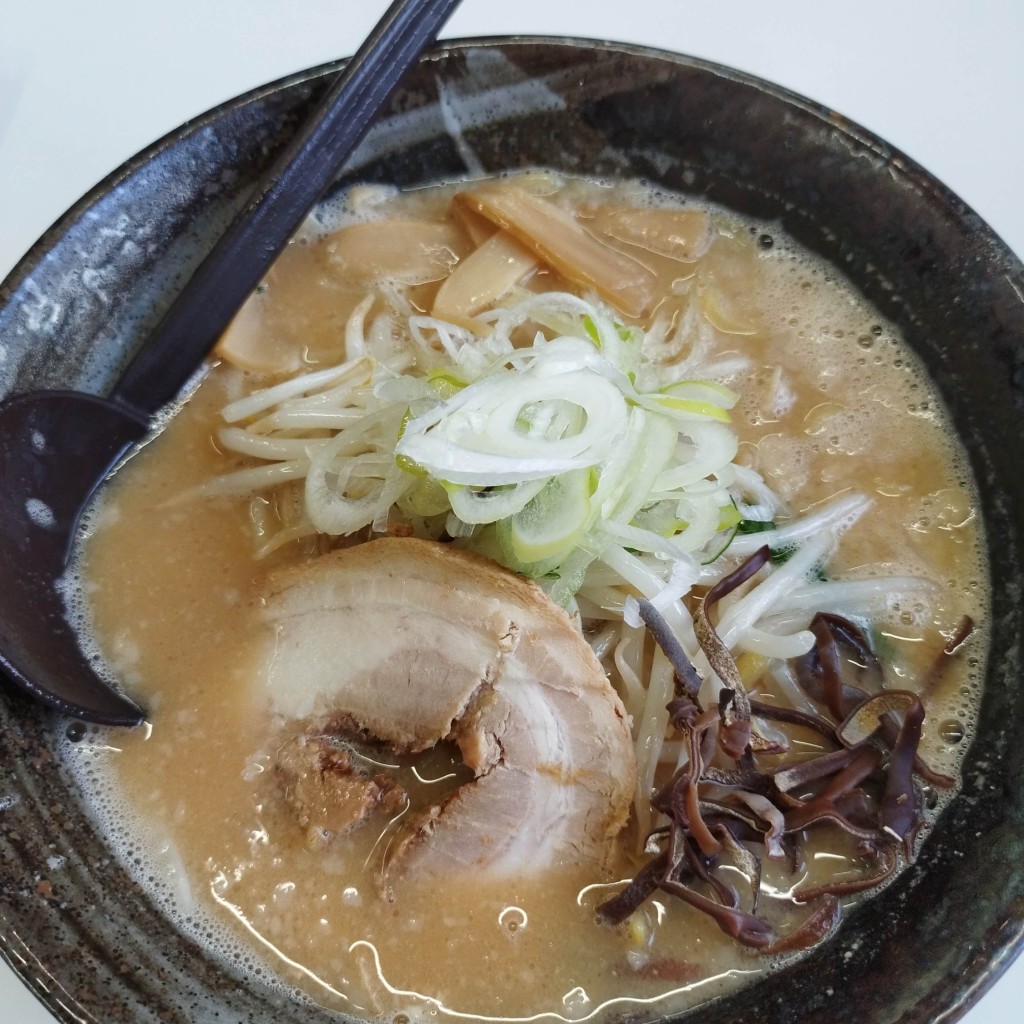 ユーザーが投稿した白味噌ラーメンの写真 - 実際訪問したユーザーが直接撮影して投稿した卯の里ラーメン / つけ麺らー麺道 味ろくの写真