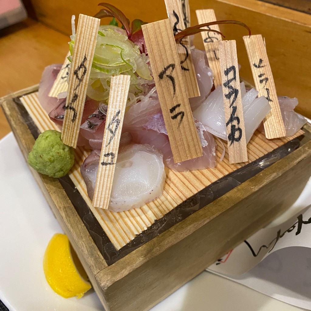 ユーザーが投稿した刺身盛り合わせの写真 - 実際訪問したユーザーが直接撮影して投稿した香澄町魚介 / 海鮮料理味の店 スズランの写真