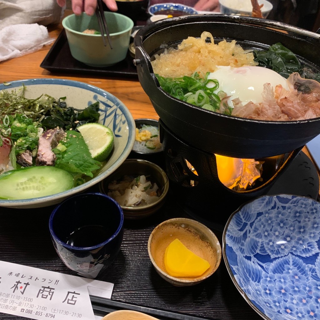 ユーザーが投稿したミニ海鮮丼 鍋焼きうどんの写真 - 実際訪問したユーザーが直接撮影して投稿した葛島定食屋市場レストラン 西村商店の写真