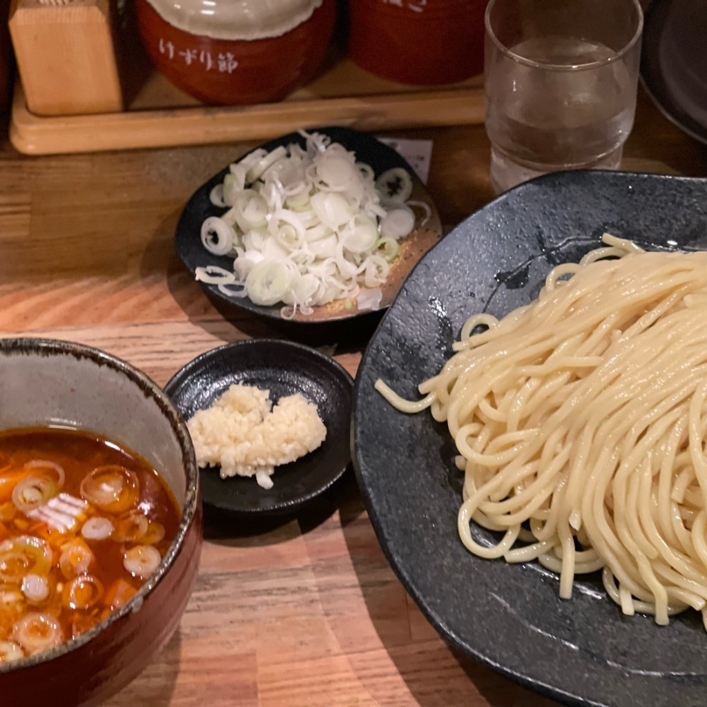 ユーザーが投稿した辛味つけ麺の写真 - 実際訪問したユーザーが直接撮影して投稿した赤坂つけ麺専門店つけ麺屋 やすべえ 赤坂店の写真