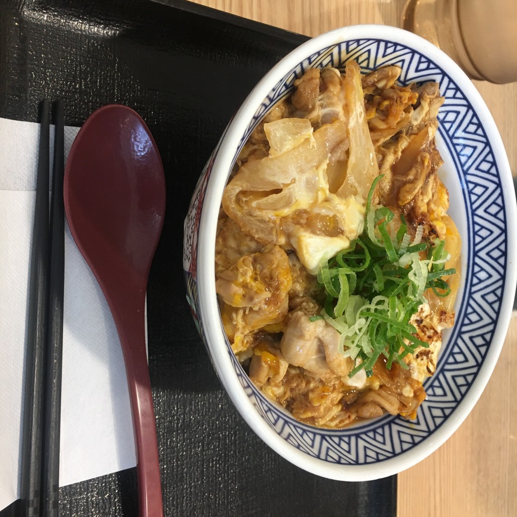 ユーザーが投稿した親子丼 並の写真 - 実際訪問したユーザーが直接撮影して投稿した安島牛丼吉野家 近鉄四日市店の写真