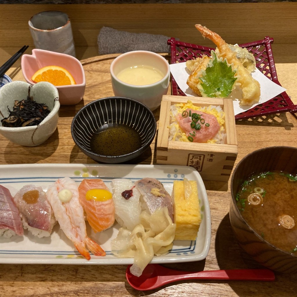 ユーザーが投稿した上 炙寿司ランチ休の写真 - 実際訪問したユーザーが直接撮影して投稿した東桜居酒屋魚屋の台所 三代目ふらり寿司の写真