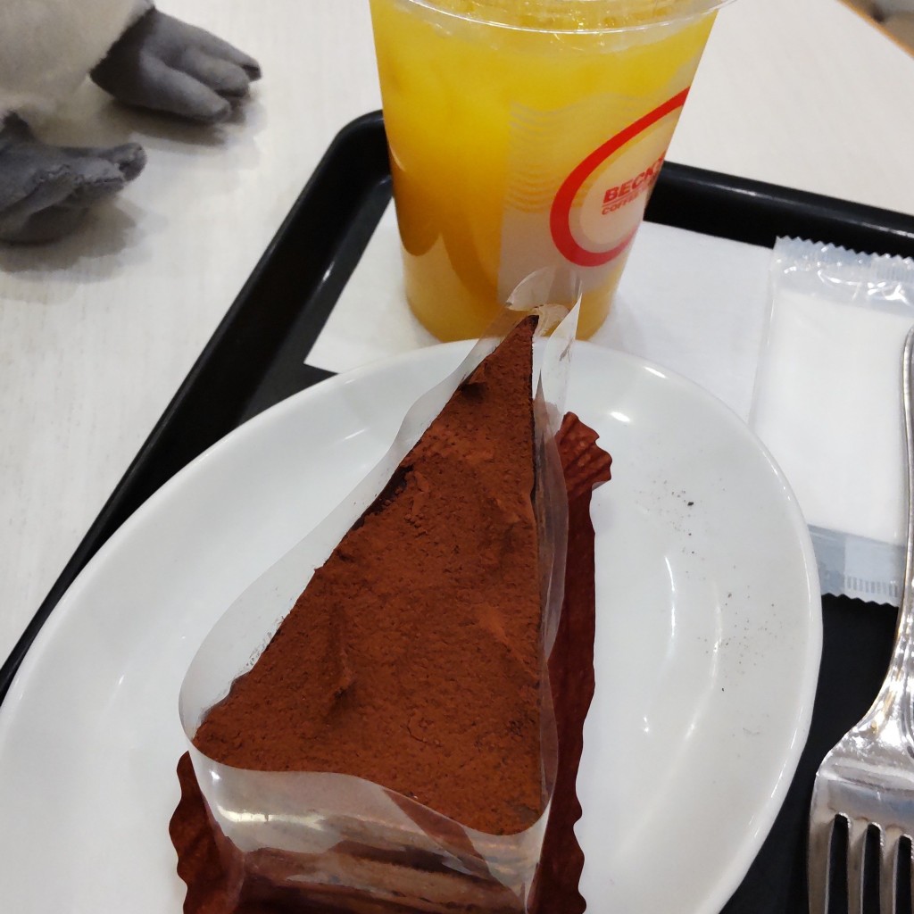 ユーザーが投稿した生チョコケーキの写真 - 実際訪問したユーザーが直接撮影して投稿した舞浜カフェベックスコーヒーショップ 舞浜店の写真