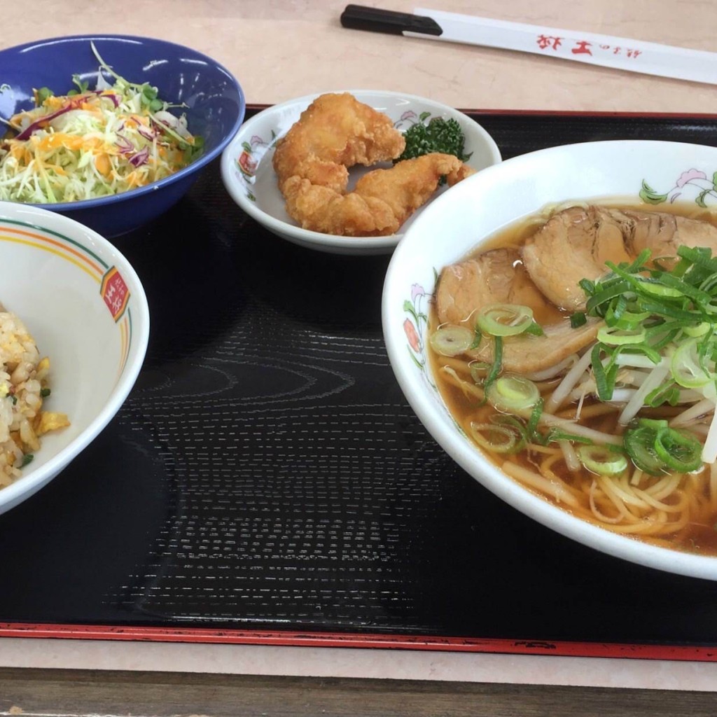 ユーザーが投稿した醤油ラーメンセットの写真 - 実際訪問したユーザーが直接撮影して投稿した岩倉南桑原町餃子餃子の王将 宝ヶ池店の写真