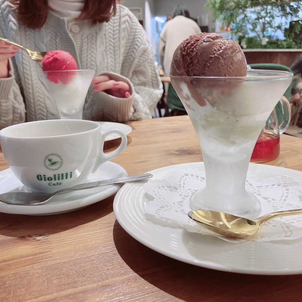 ユーザーが投稿したジェラートセット 2フレーバーの写真 - 実際訪問したユーザーが直接撮影して投稿した有楽町カフェGiolitti Cafe 有楽町店の写真