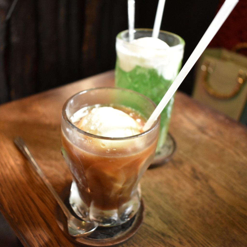 ユーザーが投稿したコーヒーフロートの写真 - 実際訪問したユーザーが直接撮影して投稿した高円寺南喫茶店ネルケンの写真