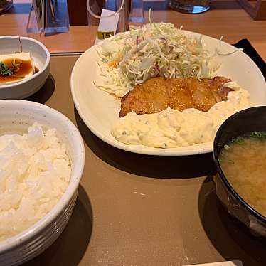 実際訪問したユーザーが直接撮影して投稿した福音寺町定食屋やよい軒 松山福音寺店の写真