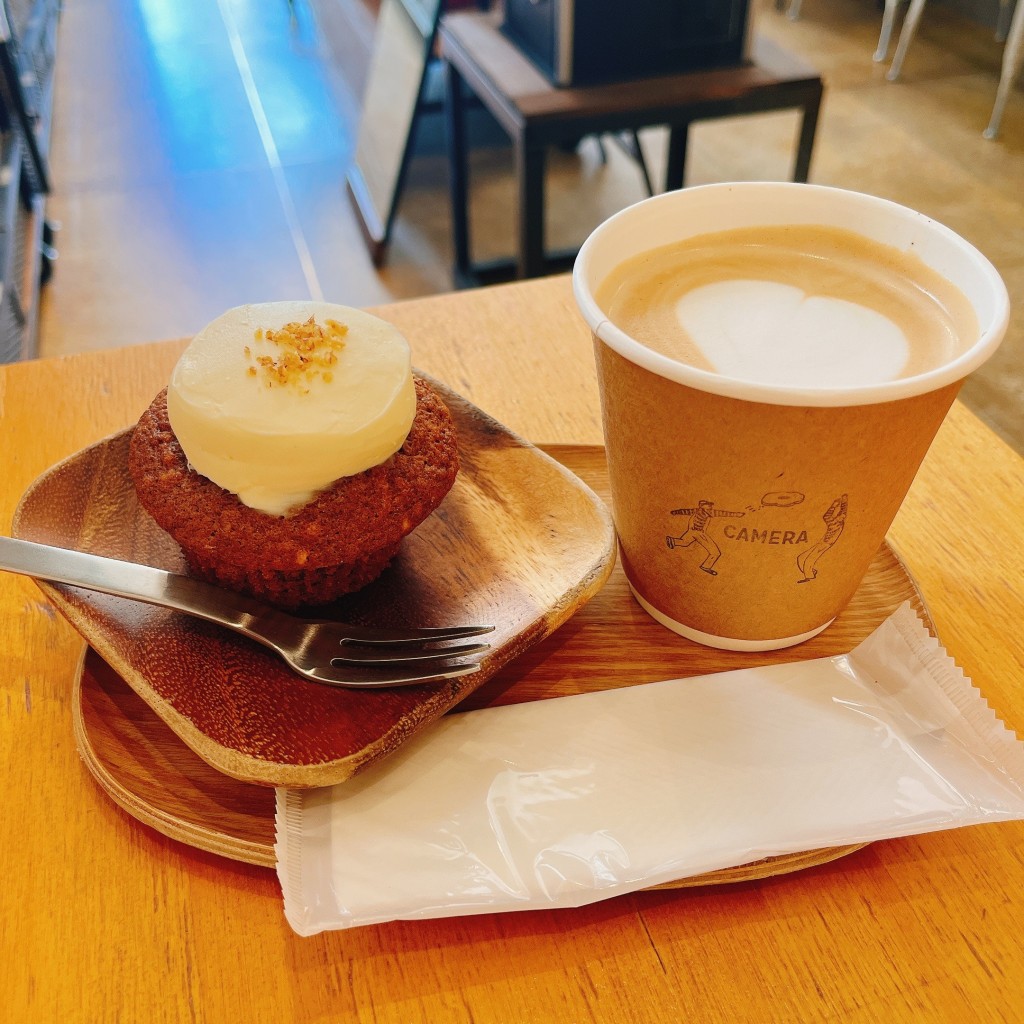 ユーザーが投稿したCoffee カフェラテの写真 - 実際訪問したユーザーが直接撮影して投稿した蔵前カフェCAMERAの写真