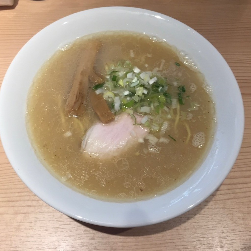 ユーザーが投稿した元祖江ノ島ラーメンの写真 - 実際訪問したユーザーが直接撮影して投稿した片瀬海岸ラーメン / つけ麺江ノ島らぁ麺 片瀬商店の写真