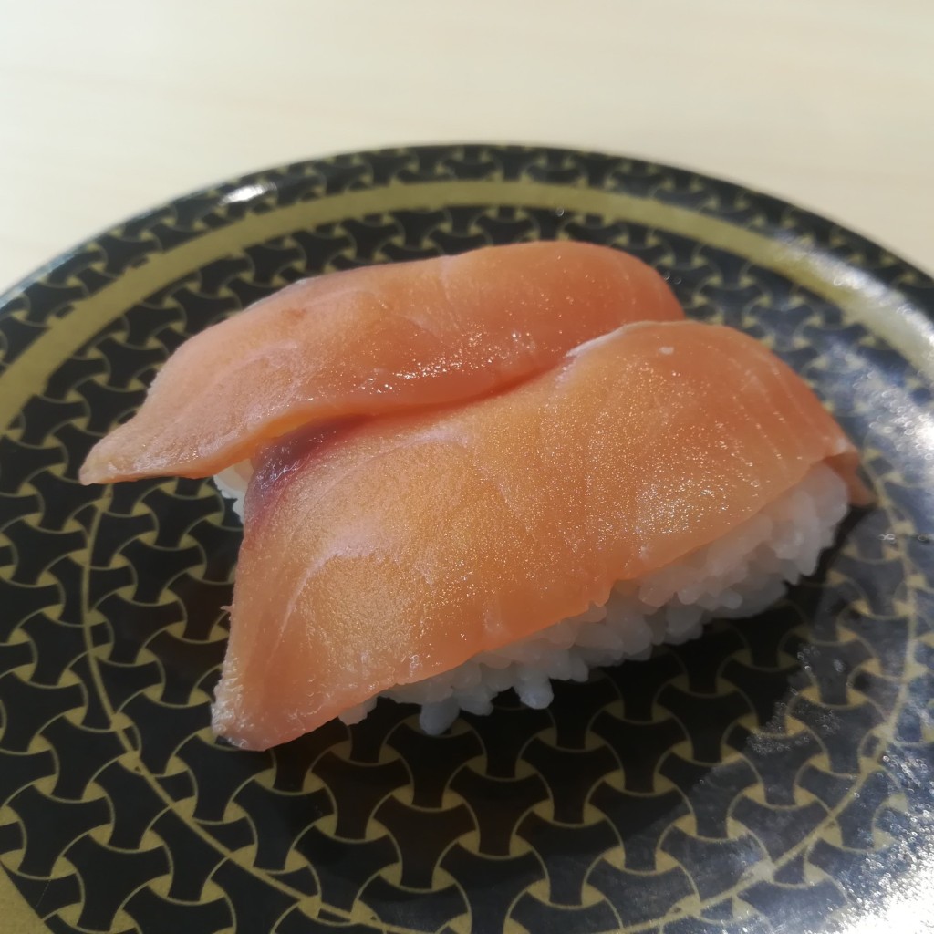 ユーザーが投稿した秋鮭の写真 - 実際訪問したユーザーが直接撮影して投稿した荒尾町回転寿司はま寿司 東海荒尾店の写真
