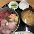 マグロとカンパチの2食丼 - 実際訪問したユーザーが直接撮影して投稿した福居町魚介 / 海鮮料理鮪音の写真のメニュー情報