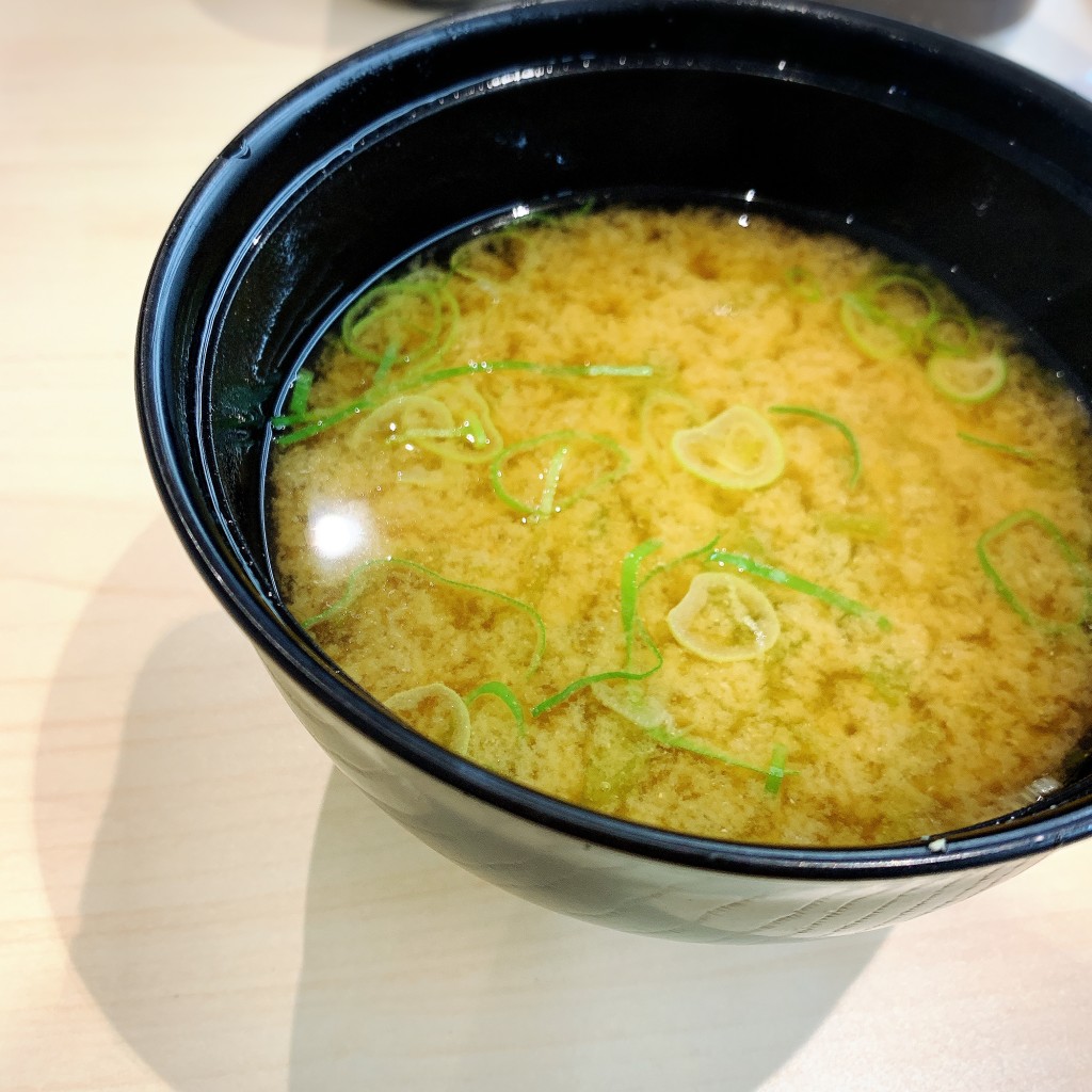 ユーザーが投稿したあおさの味噌汁の写真 - 実際訪問したユーザーが直接撮影して投稿した荒尾町回転寿司はま寿司 東海荒尾店の写真