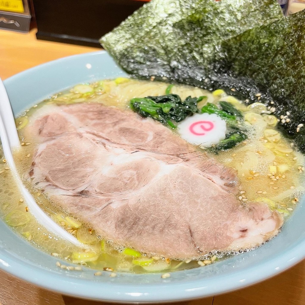 ユーザーが投稿したげんこつラーメンの写真 - 実際訪問したユーザーが直接撮影して投稿した中央ラーメン / つけ麺めんや焔の写真