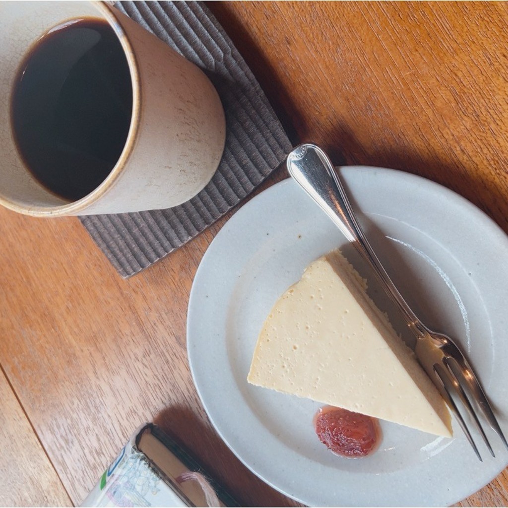 ユーザーが投稿したチーズケーキの写真 - 実際訪問したユーザーが直接撮影して投稿した山ノ内コーヒー専門店珈琲 綴の写真