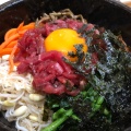 ユッケ石焼ビビンバ - 実際訪問したユーザーが直接撮影して投稿した新橋韓国料理韓流館の写真のメニュー情報