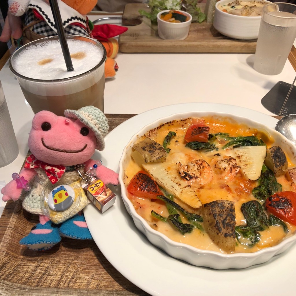 ユーザーが投稿したオマールソースクリーミーグラタンの写真 - 実際訪問したユーザーが直接撮影して投稿した三宮町ベーカリー神戸グーテ 本店の写真