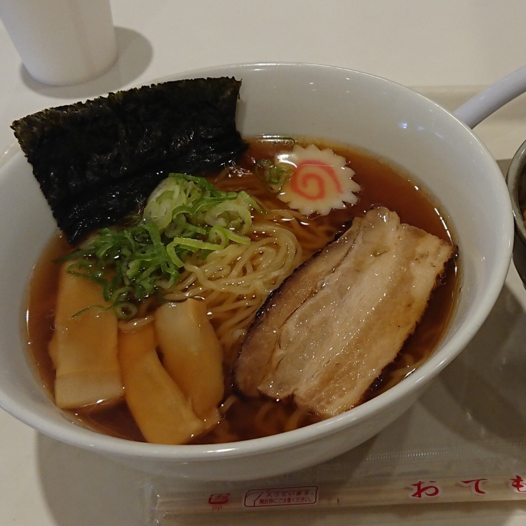 ユーザーが投稿した醤油ラーメンの写真 - 実際訪問したユーザーが直接撮影して投稿した川上町カレーピッコリー Olympicおりーぶ東戸塚店の写真