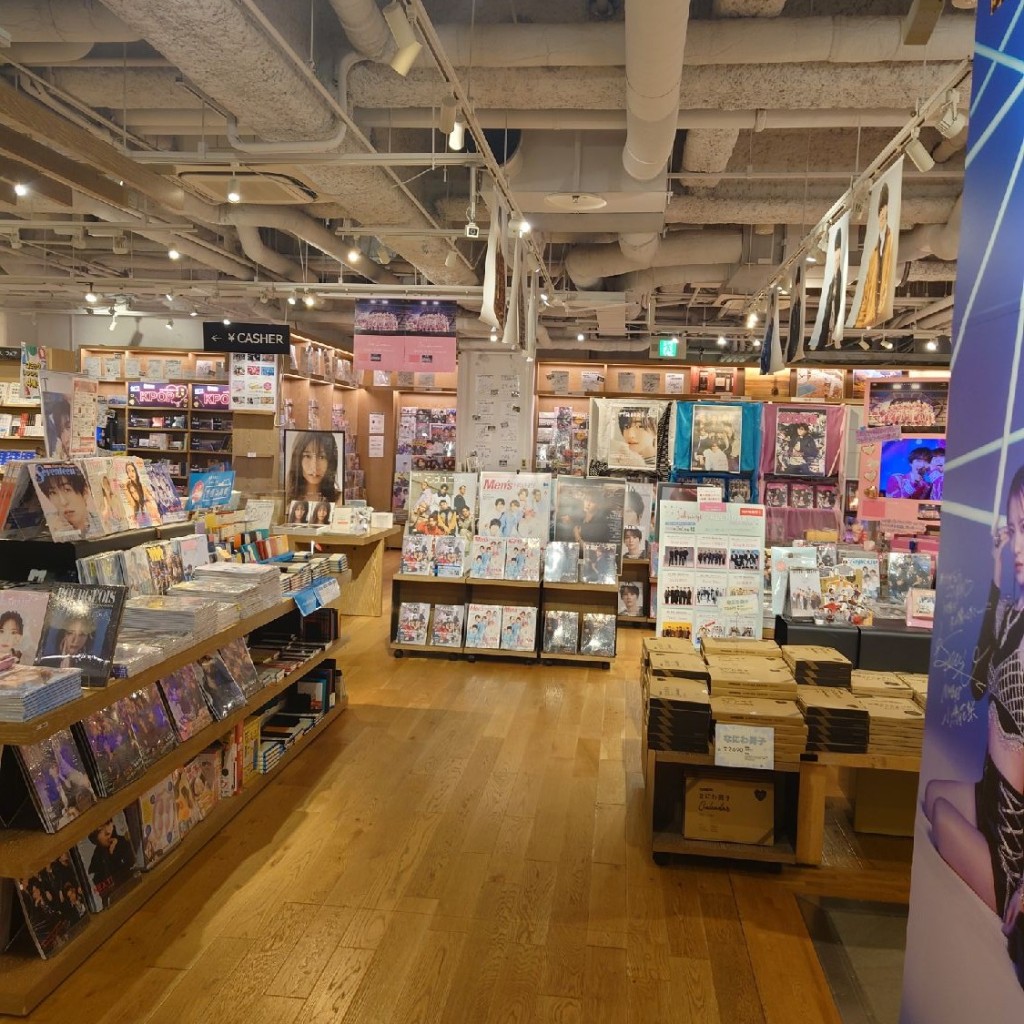 斎村政広さんが投稿した道頓堀レンタルビデオショップのお店TSUTAYA EBISUBASHI/ツタヤ エビスバシの写真