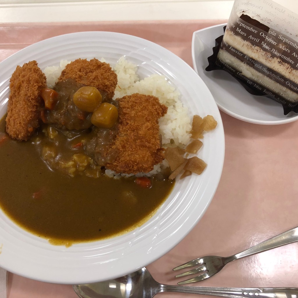 ユーザーが投稿したロースカツカレーの写真 - 実際訪問したユーザーが直接撮影して投稿した鶴甲学食 / 職員食堂神戸大学生協 国際文化学部食堂の写真