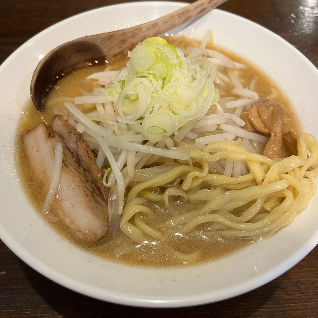 ユーザーが投稿した札幌味噌ラーメンの写真 - 実際訪問したユーザーが直接撮影して投稿した本郷ラーメン専門店札幌味噌ラーメン 三好の写真