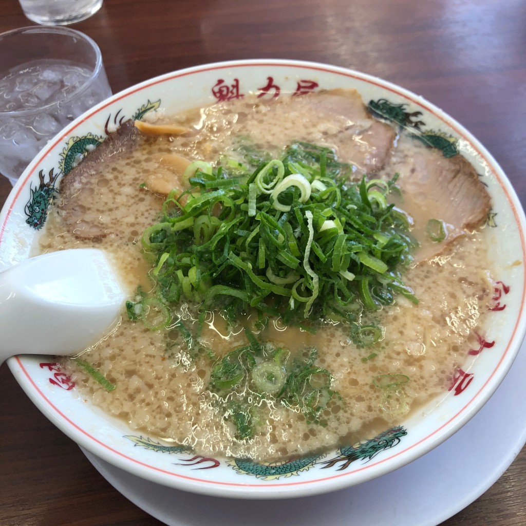 ユーザーが投稿したコク旨ラーメンの写真 - 実際訪問したユーザーが直接撮影して投稿した春日町ラーメン専門店ラーメン魁力屋 高槻店の写真