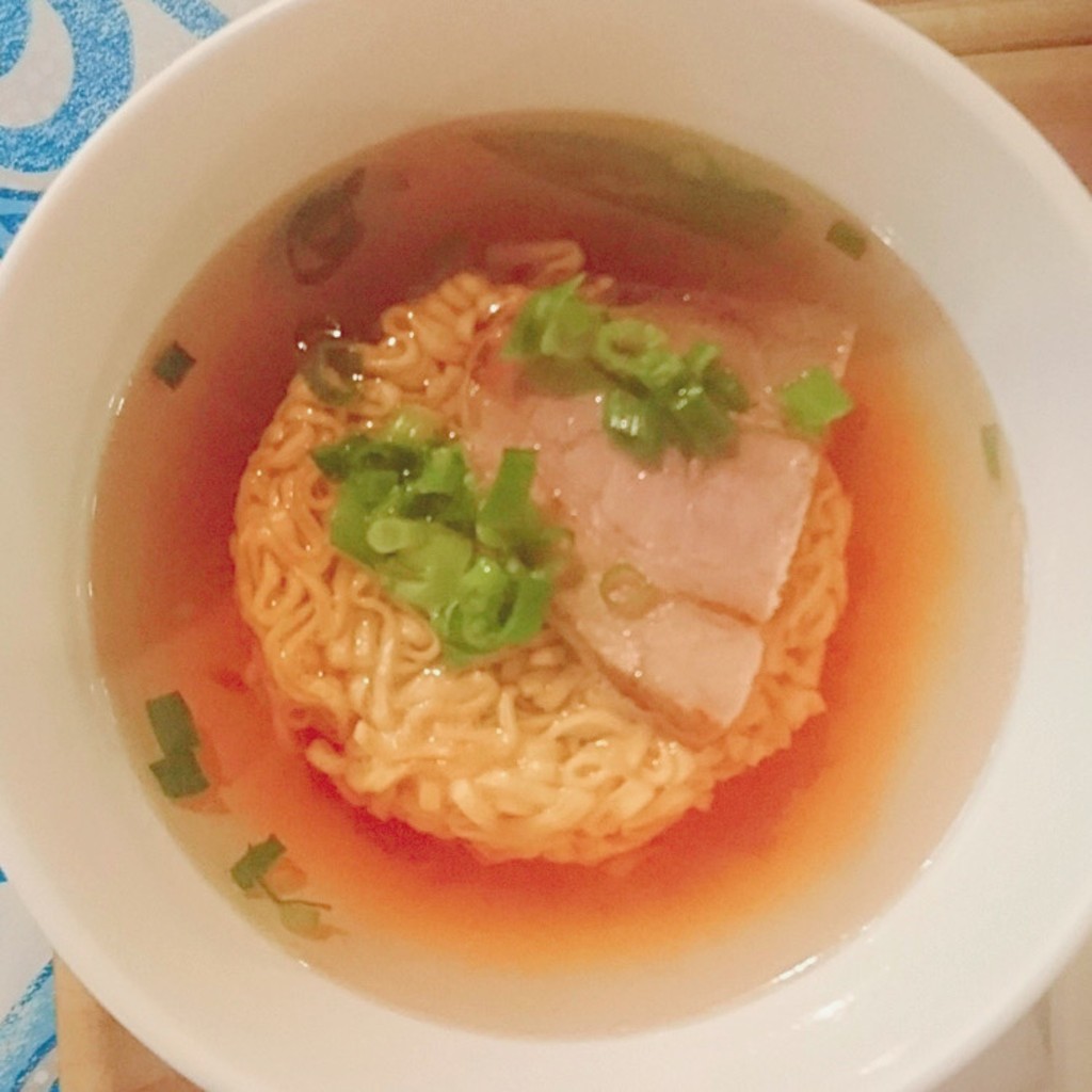 ユーザーが投稿したミニチキンラーメンの写真 - 実際訪問したユーザーが直接撮影して投稿した新港ラーメン / つけ麺NOODLES BAZAARの写真