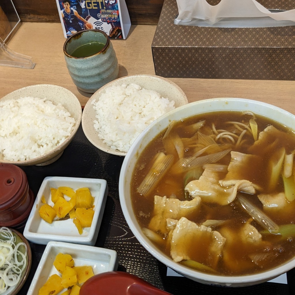 ユーザーが投稿したカレーそばの写真 - 実際訪問したユーザーが直接撮影して投稿した栄町そば味奈登庵 青木橋店の写真