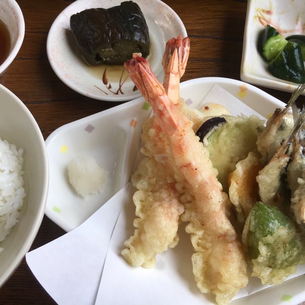ユーザーが投稿した天ぷら定食の写真 - 実際訪問したユーザーが直接撮影して投稿した不動堂魚介 / 海鮮料理いさりび食堂の写真
