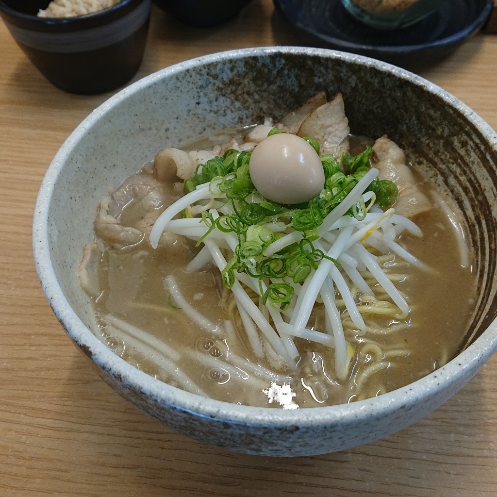 ユーザーが投稿したほたてラーメンの写真 - 実際訪問したユーザーが直接撮影して投稿した黒瀬町菅田ラーメン / つけ麺らーめん まつうらの写真