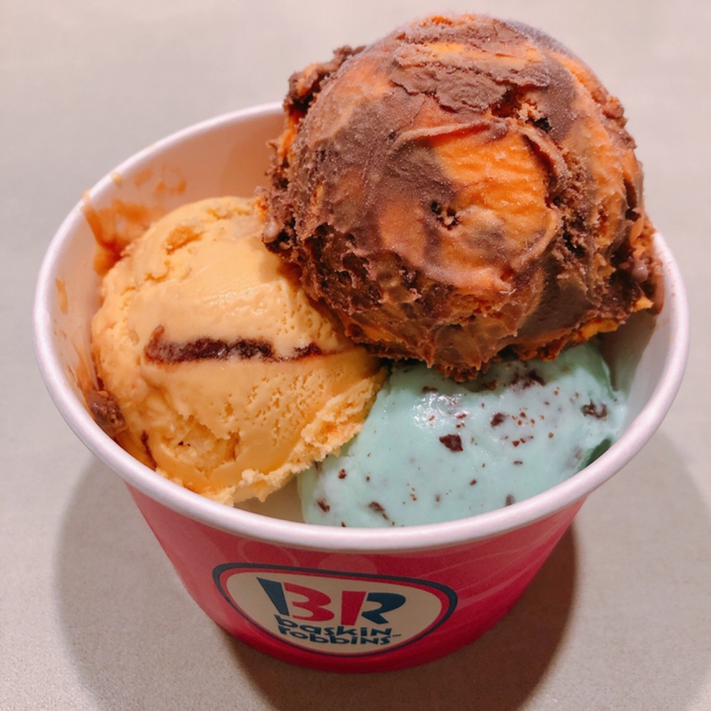 ユーザーが投稿したトリプル カップの写真 - 実際訪問したユーザーが直接撮影して投稿した東池袋アイスクリームサーティワンアイスクリーム 池袋店の写真