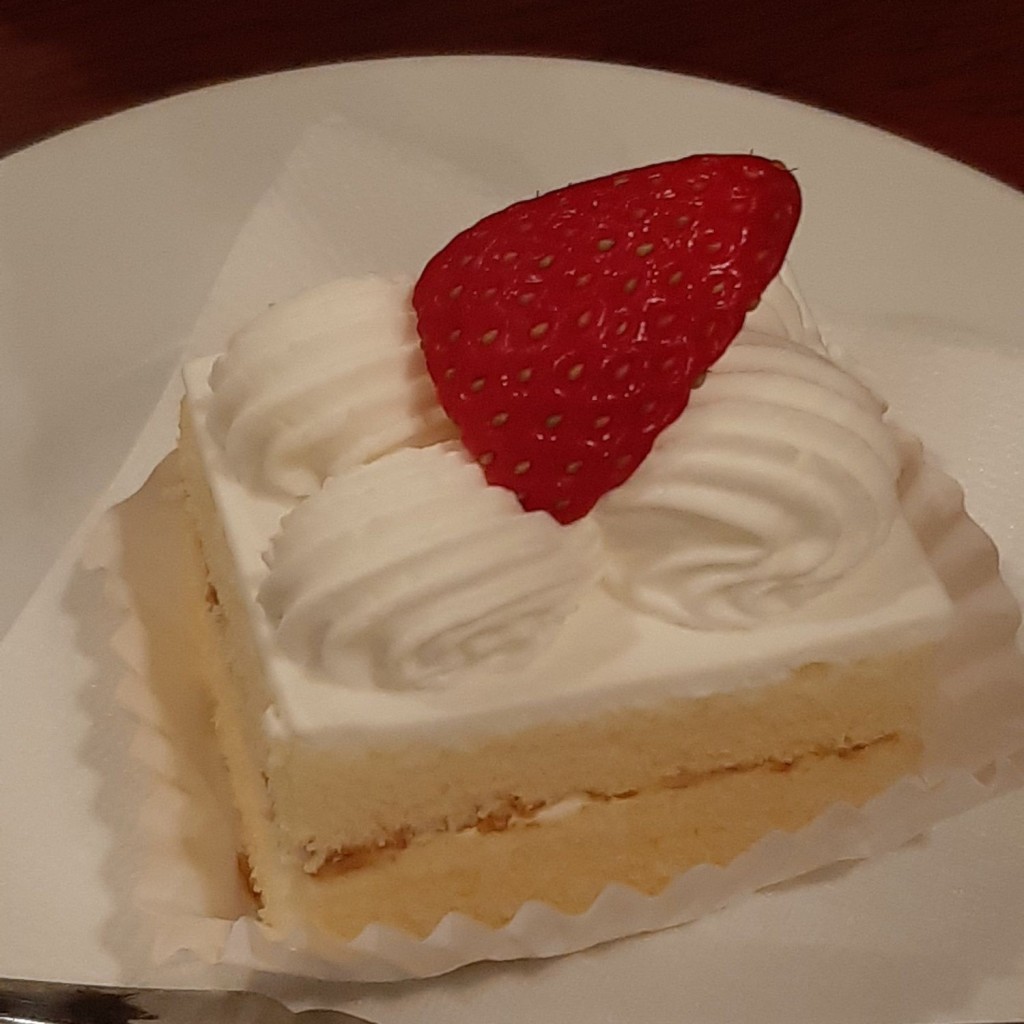 ユーザーが投稿したショートケーキの写真 - 実際訪問したユーザーが直接撮影して投稿した泉喫茶店ボンボンの写真