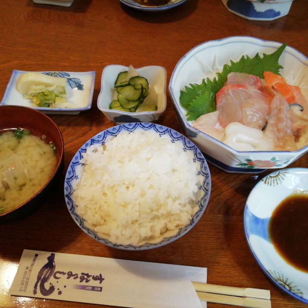 ユーザーが投稿した刺身定食の写真 - 実際訪問したユーザーが直接撮影して投稿したさくらの里寿司すなよしの写真