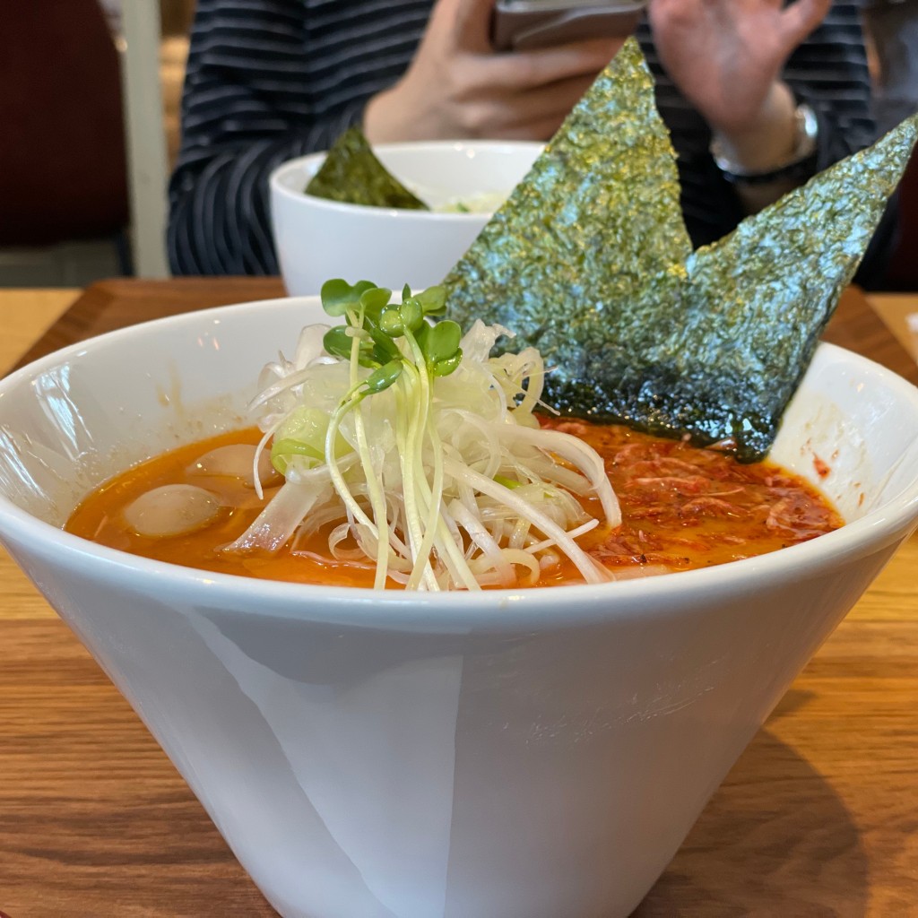 B-Sさんが投稿した中トマムラーメン / つけ麺のお店麺屋 竹蔵/メンヤ タケゾウの写真