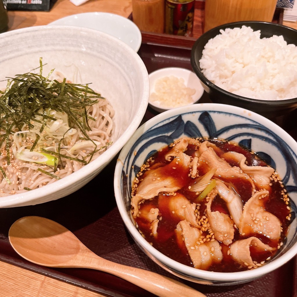 ユーザーが投稿したLunch肉つけそばの写真 - 実際訪問したユーザーが直接撮影して投稿した名駅居酒屋蕎麦とお酒 そばちょこの写真