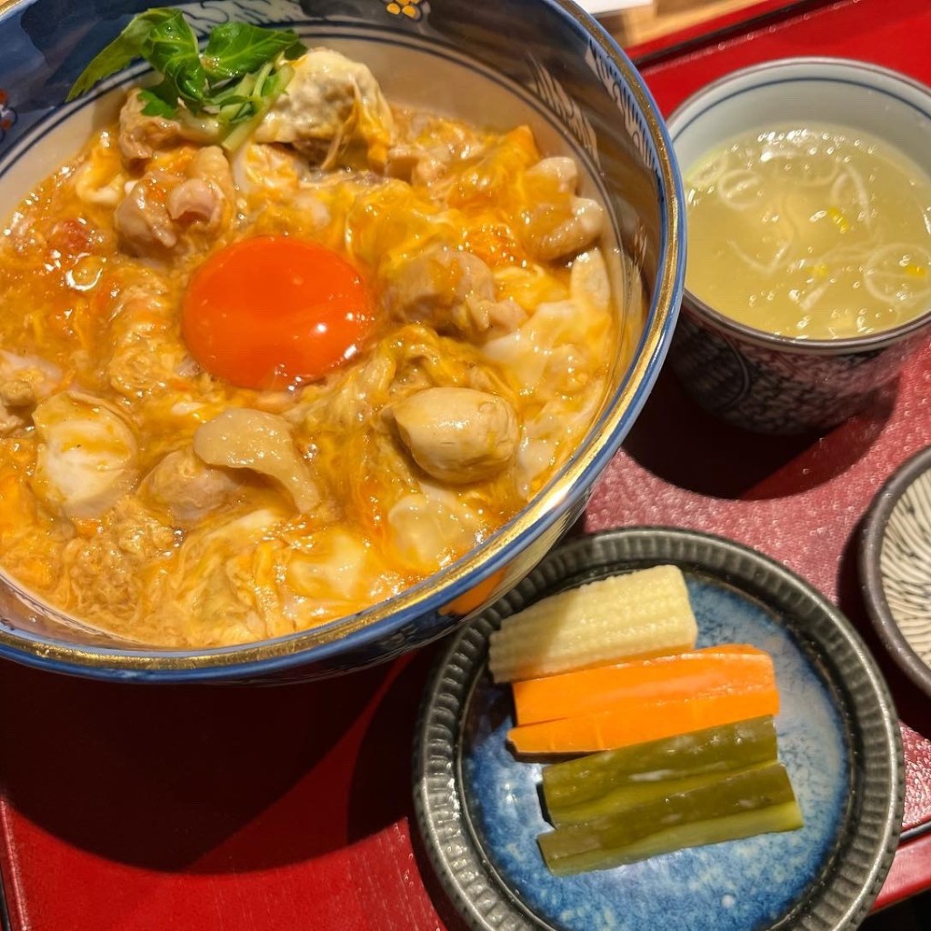 ユーザーが投稿した親子丼は飲み物ですの写真 - 実際訪問したユーザーが直接撮影して投稿した四谷そば鴨の助の写真