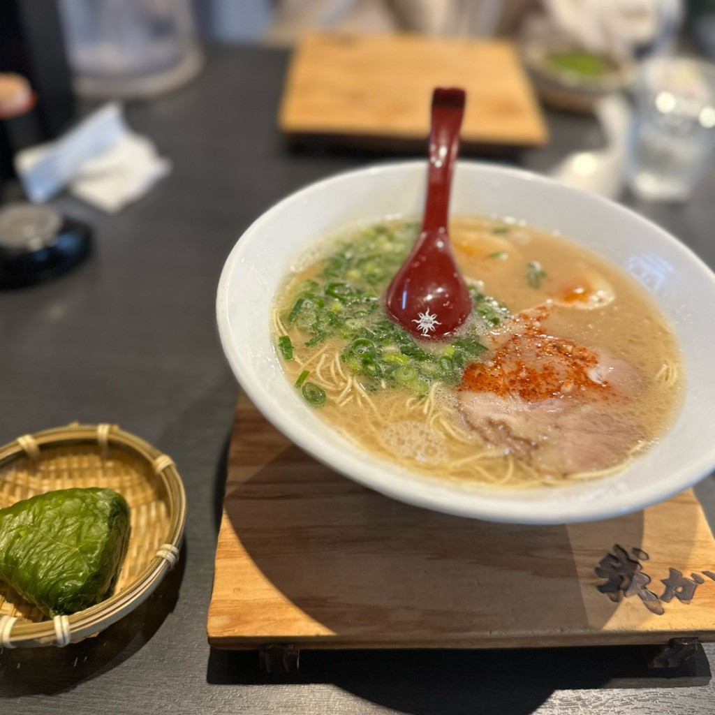 福岡のきゅうりさんが投稿した御井町ラーメン / つけ麺のお店麺屋我ガ 久留米上津バイパス店/メンヤガガクルメカミツバイパステンの写真