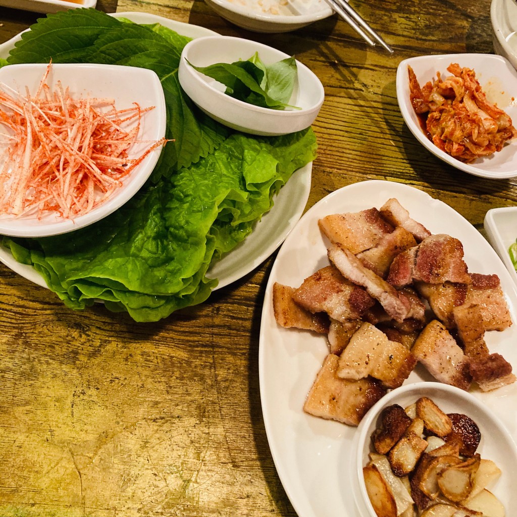 ユーザーが投稿したサムギョプサルの写真 - 実際訪問したユーザーが直接撮影して投稿した新橋韓国料理ママチプの写真