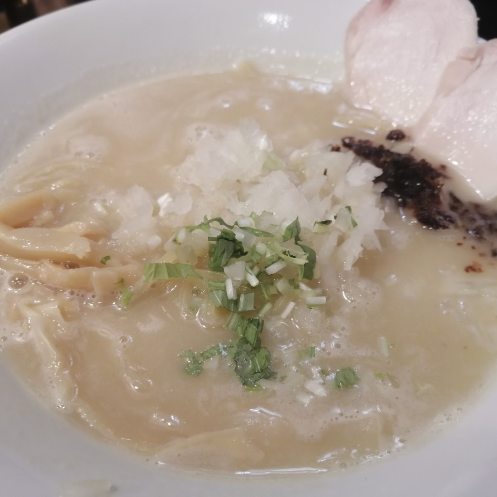 Kosugi33さんが投稿した辻堂ラーメン / つけ麺のお店麺屋 海心/メンヤ カイシンの写真