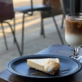 ケーキセット - 実際訪問したユーザーが直接撮影して投稿した南町カフェコーヒー&モア スケアクロウの写真のメニュー情報