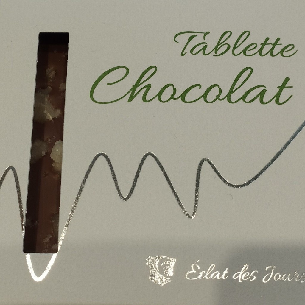 ユーザーが投稿したタブレット チョコレートの写真 - 実際訪問したユーザーが直接撮影して投稿した豊洲ケーキEclat des jours 豊洲ベイサイドクロス店の写真